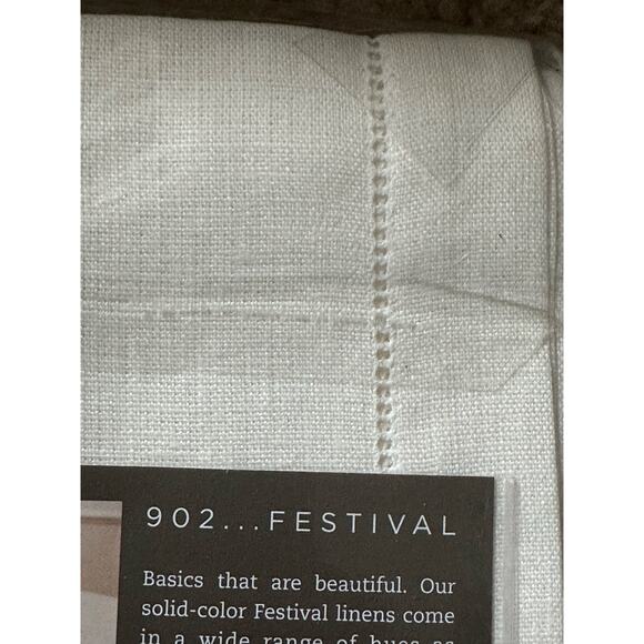 Festival Set Of Four Dinner Napkins 20 x 20 Oyster - Picture 4 of 11